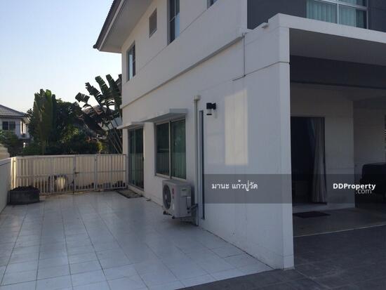 ให้เช่า บ้านเดี่ยว2ชั้น 66ตรว.จะทาสีหน้าบ้านให้ใหม่ อยู่ถ.บางนาตราด กม.14 ฝั่งขาเข้ากรุงเทพฯ ใกล้สนามบินสุวรรณภูมิ ให้เช่า32,000/เดือน (คลับเฮ้าส์หรู)